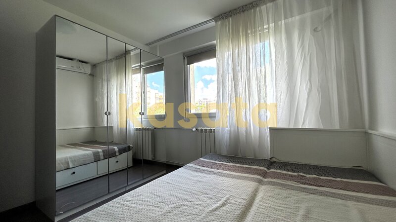 Doamna Ghica, 2 camere, decomandat, renovat, mobilat si utilat.